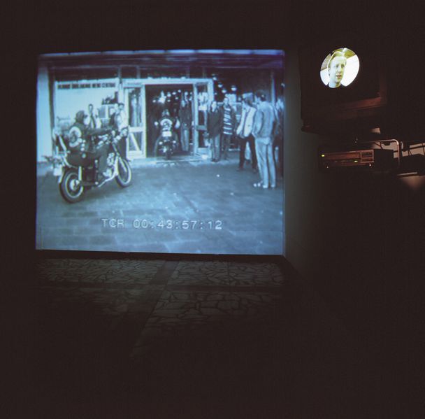 Vaizdas:A. Raila - Tai yra sunkus ir didelis darbas menininkui įgarsinti motociklą, motociklą III.jpg